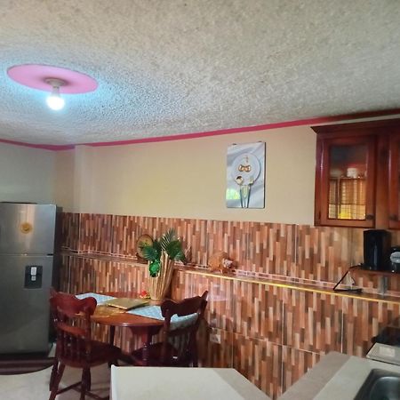 Cindy'S Garden Stay أوشو ريوس المظهر الخارجي الصورة